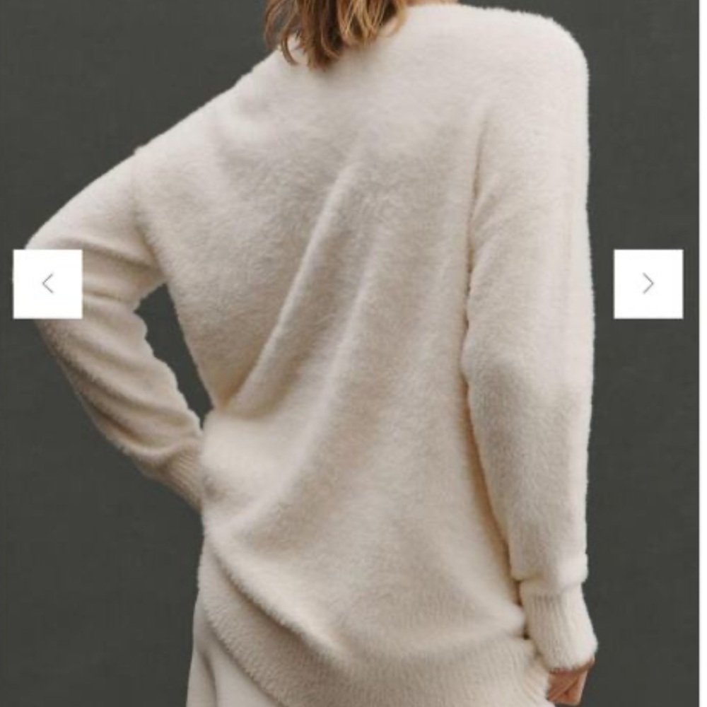 By Anthropologie Oversized Deep V-Neck Eyelash Tunic Ivory Sweater - Picture 2 of 5